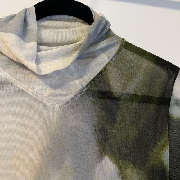 Silk blend blouse - Picture 3 of 4